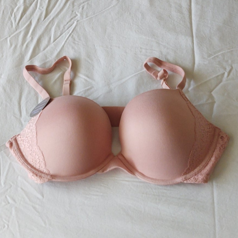 BNWT push up bra